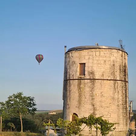 Moulin A Vent Romantique Et Atypique En Touraine Seuilly Exterior photo