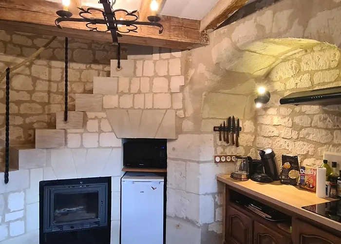 Moulin A Vent Romantique Et Atypique En Touraine